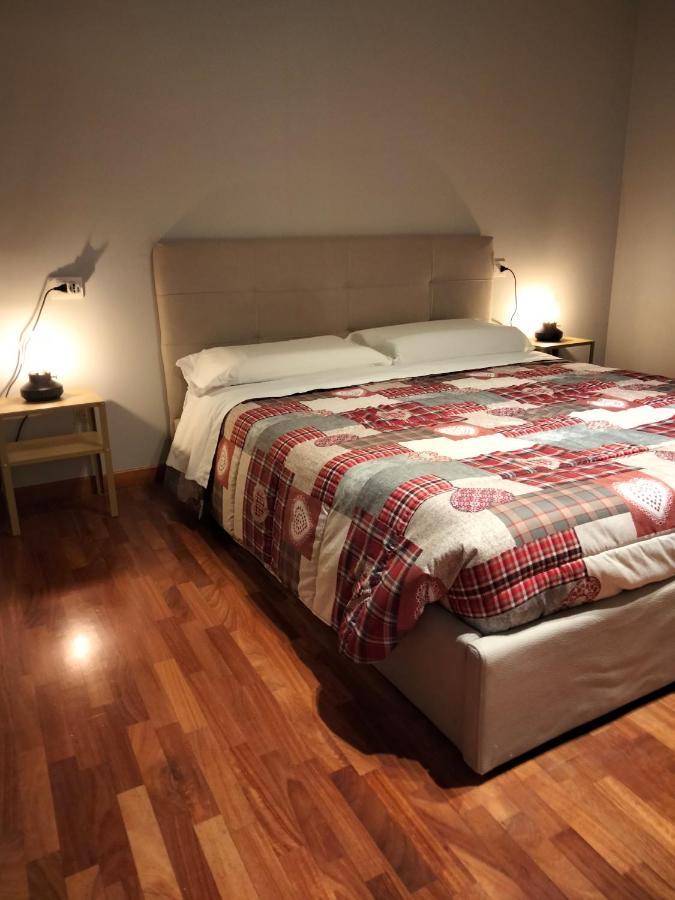 Апартаменты Casavacanzacentrale Privato Болонья Экстерьер фото